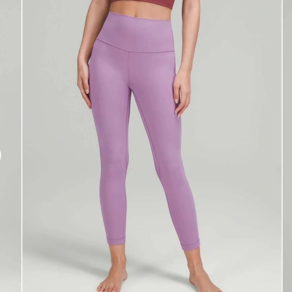 lululemon athletica Wisteria Purple High Rise Align Leggings Size 4 Yoga Legging